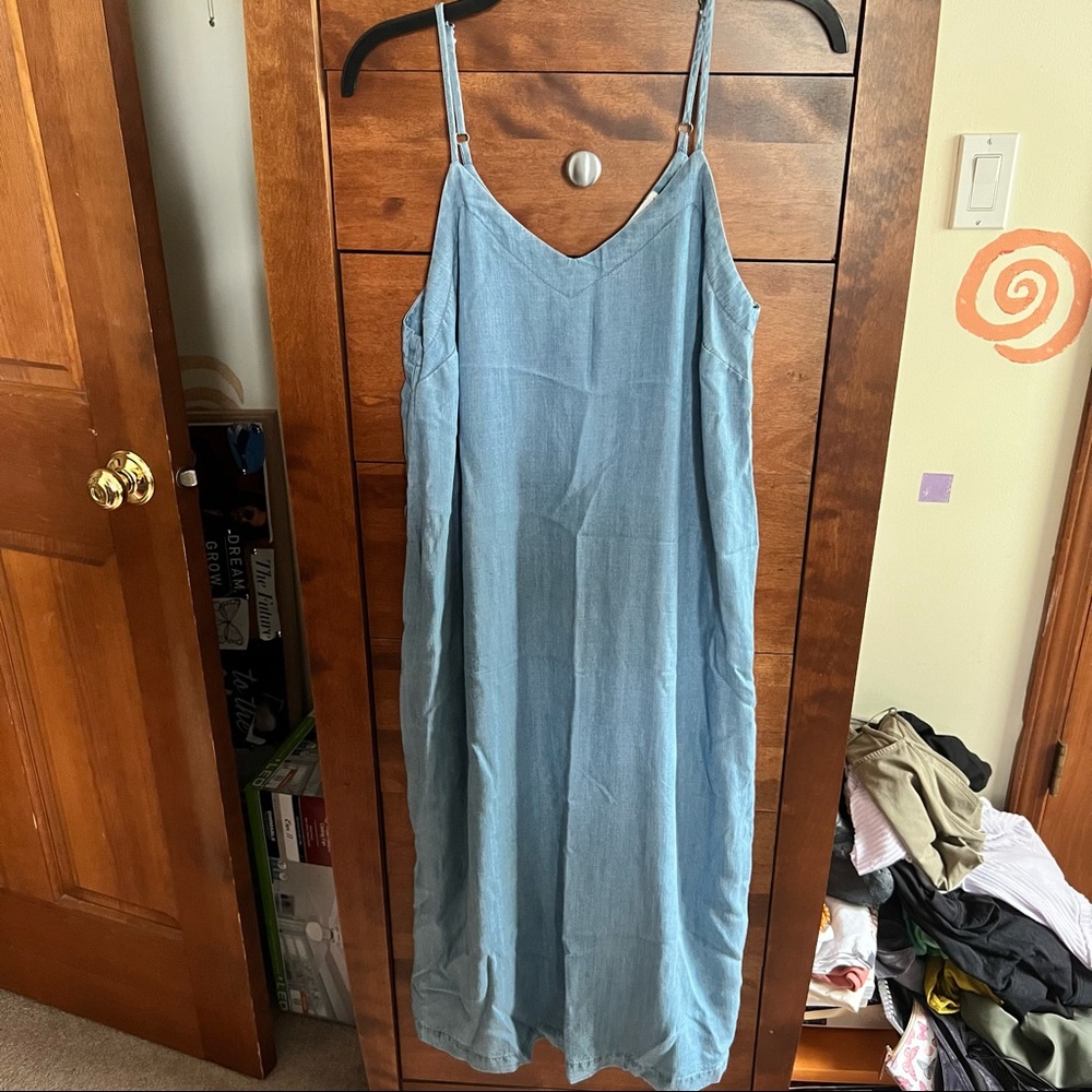 CHAMBRAY MIDI UNIVERSAL THREAD SMALL DRESS NWOT